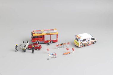 küçük bir kaza olarak oyuncak figürler