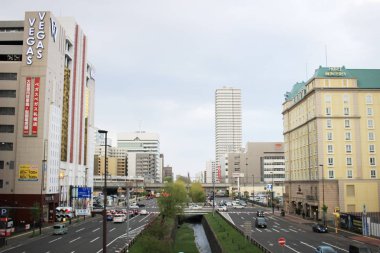 Şehirde, Hokkaido binaların sokak görünümü,