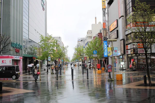 Asahikawa, Japan town regn dag 2017 — Stockfoto