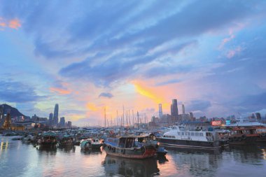  alacakaranlık saat vasıl Causeway Bay tayfun sığınak