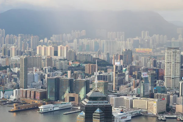 HK skyline Панорама з через піку Вікторія. — стокове фото