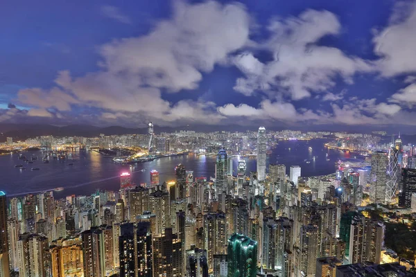 Panorama města HK od Victoria Peak. — Stock fotografie