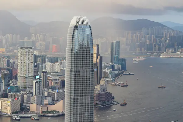 Victoria Peak genelinde HK manzarası panorama.