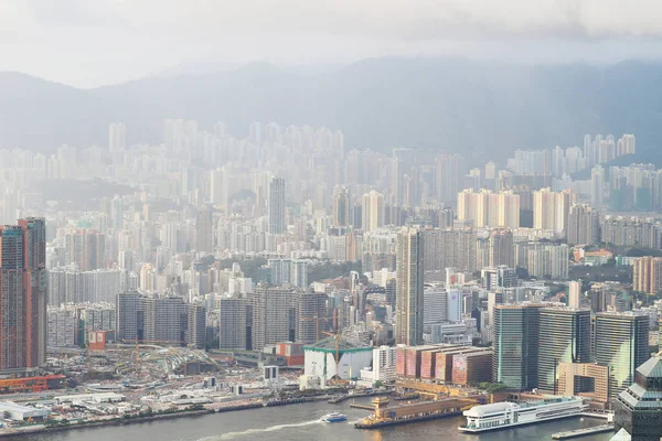 빅토리아 피크에서 도시의 보기 — 스톡 사진