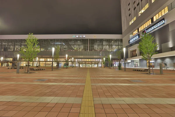 Hokkaido, Japonsko Asahikawa nádraží v noci — Stock fotografie