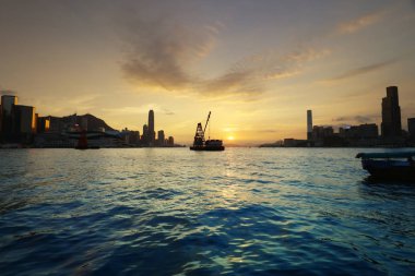 Victoria Harbour Gateway Adası kowloon arasında