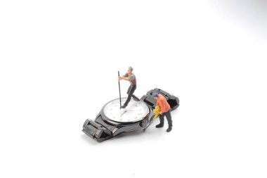 küçük işçi are çalışma saati