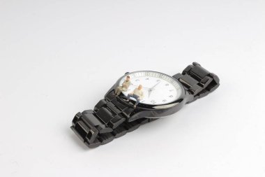  şekil oturup seyretmek veya zaman geri sayım kavramı.