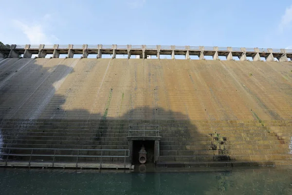 Dam bij Aberdeen lager reservoir 2017 HK — Stockfoto