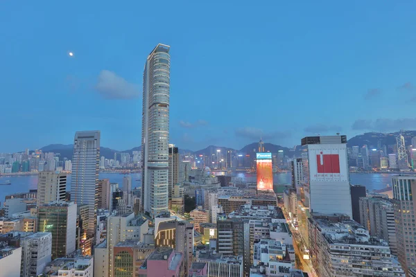 Tsim Sha Tsui v oblasti Hong Kong město Západ slunce — Stock fotografie