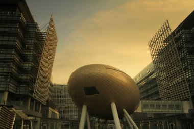 Hong Kong bilimde modern mimari 