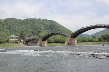 ooden kemer köprü popüler bir cazibe olduğunu