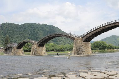 Kintai Köprüsü, bir eski Japonya'da