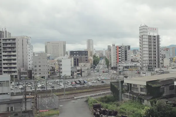 Weergave van Kokura op trein — Stockfoto