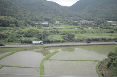 Tren Yamaguchi, çiftlik görünümünden 