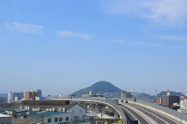 城市广岛在火车的看法 — 图库照片