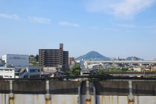 Hiroşima şehir manzaralı, tren