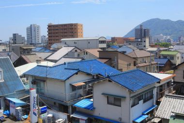 Tren penceresinden, Hiroşima görüntülemek