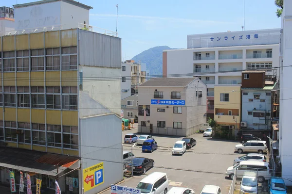 Tren penceresinden, Hiroşima görüntülemek