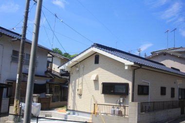 Tren penceresinden, Hiroşima görüntülemek