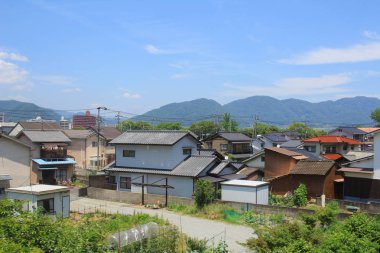 Tren penceresinden, Hiroşima görüntülemek