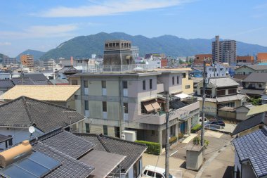 Tren penceresinden, Hiroşima görüntülemek