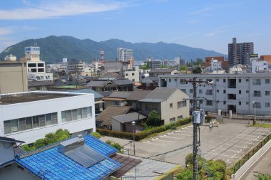 Tren penceresinden, Hiroşima görüntülemek
