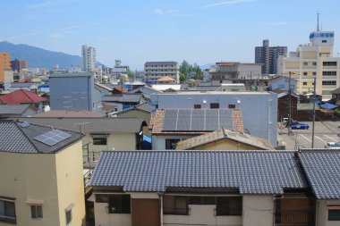 Tren penceresinden, Hiroşima görüntülemek