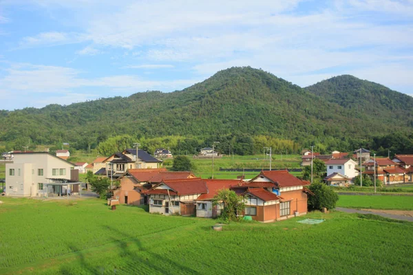 与传统建筑在广岛镇 — 图库照片