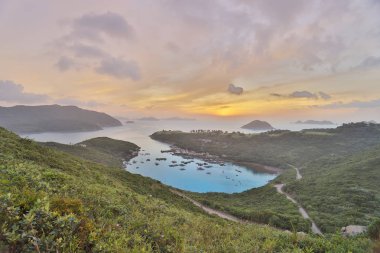 Po Toi O sabah, Hong Kong
