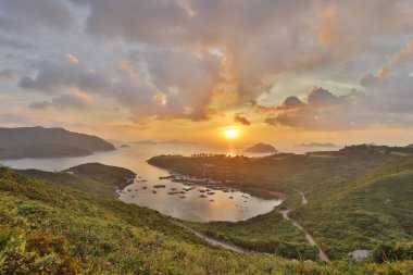Po Toi O sabah, Hong Kong