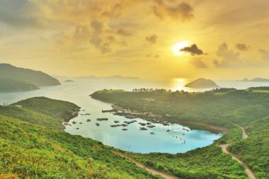 Po Toi O sabah, Hong Kong