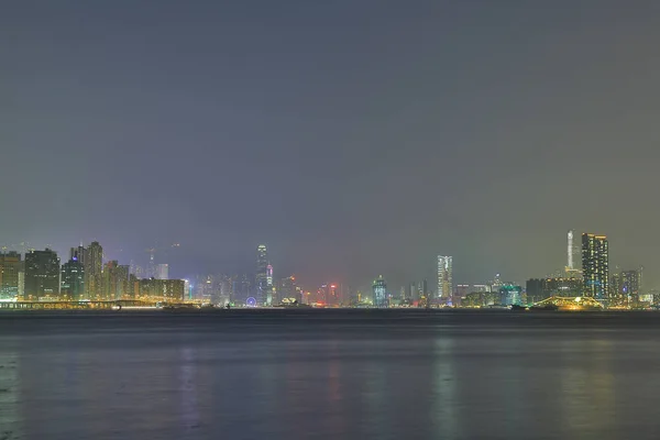 Центр Гонконга на закате — стоковое фото
