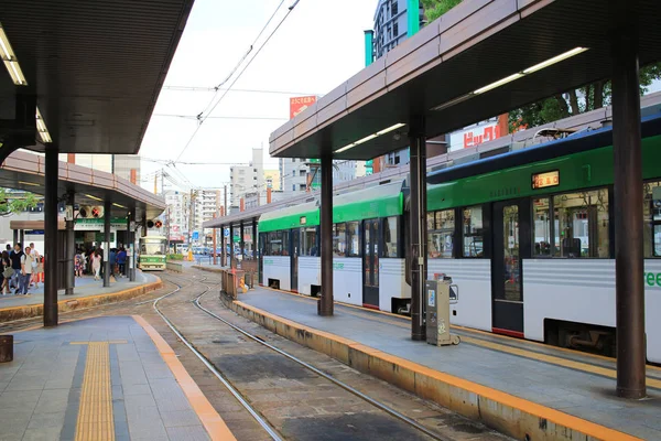 Veřejné Hiroden tramvaj v Hiroshim — Stock fotografie