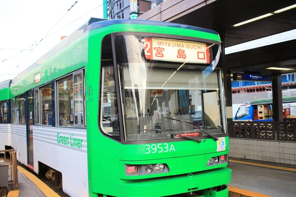 Die Straßenbahn in Hiroshima, Japan — Stockfoto