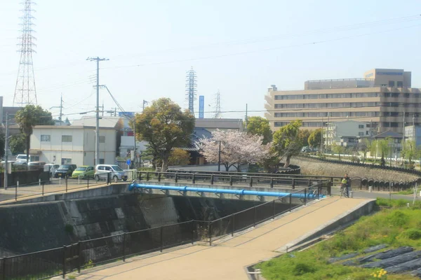 Widok na miasto Osaka pociągiem — Zdjęcie stockowe