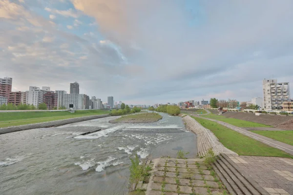 toyohira Nehri Köprüsü peyzaj