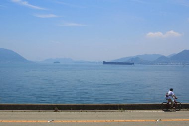 Tren görünümü Seto iç denizi