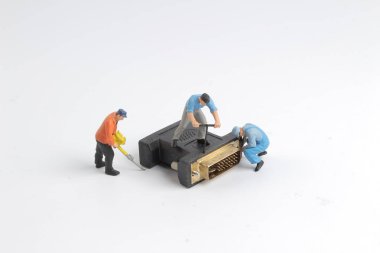 Küçük işçiler vga kafa tamiri