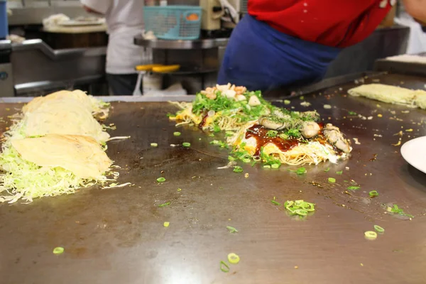 Hiroşima Japonya'nın geleneksel tepanyaki 