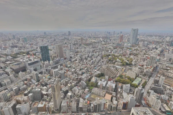 Binalar ve Tokyo kırsal bir parçası Mağazalar