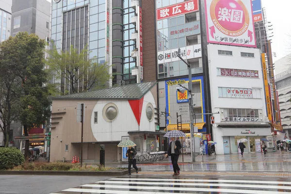 L'architettura divertente alla stazione di polizia di Ikebukuro — Foto Stock