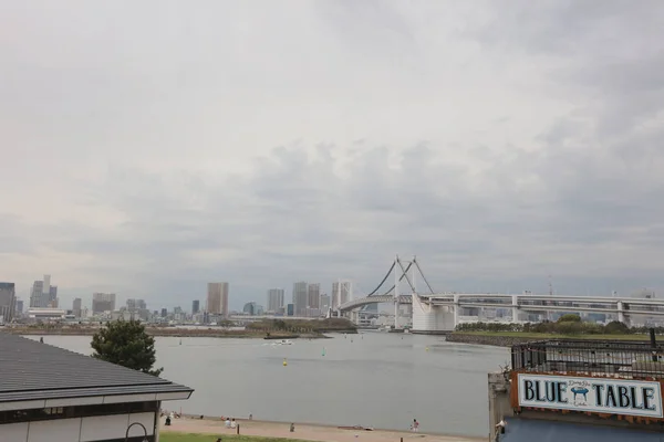 Paysage urbain à Odaiba, baie de Tokyo — Photo