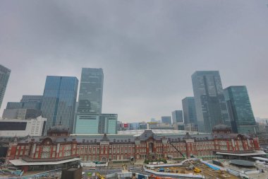 yağmur gün Tokyo İstasyonu