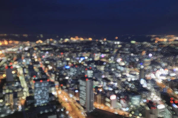 Yokohama mirada de la ciudad de edificio alto — Foto de Stock