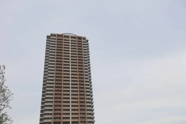 日本的高层公寓 — 图库照片