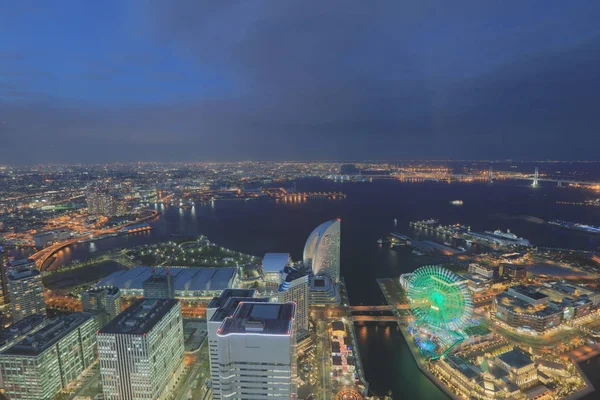 Cenário noturno da área de Yokohama Minatomirai — Fotografia de Stock