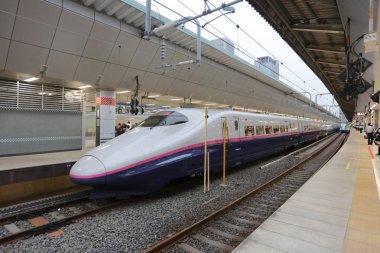 E2 serisi kurşun tren 