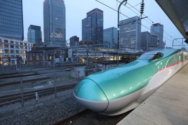 Tohoku Shinkansen line için Jr Doğu tarafından işletilen