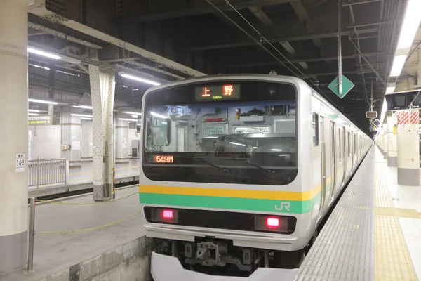 Wnętrze stacji Ueno w 2016 — Zdjęcie stockowe